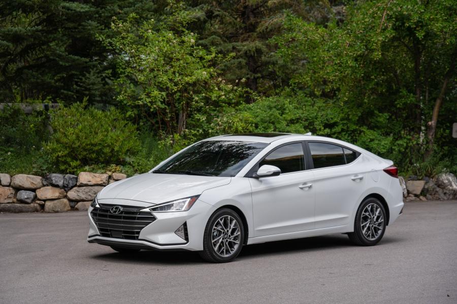  Hyundai Elantra Limited (AD) 2018 года  (NA) (фото 41 из 42)